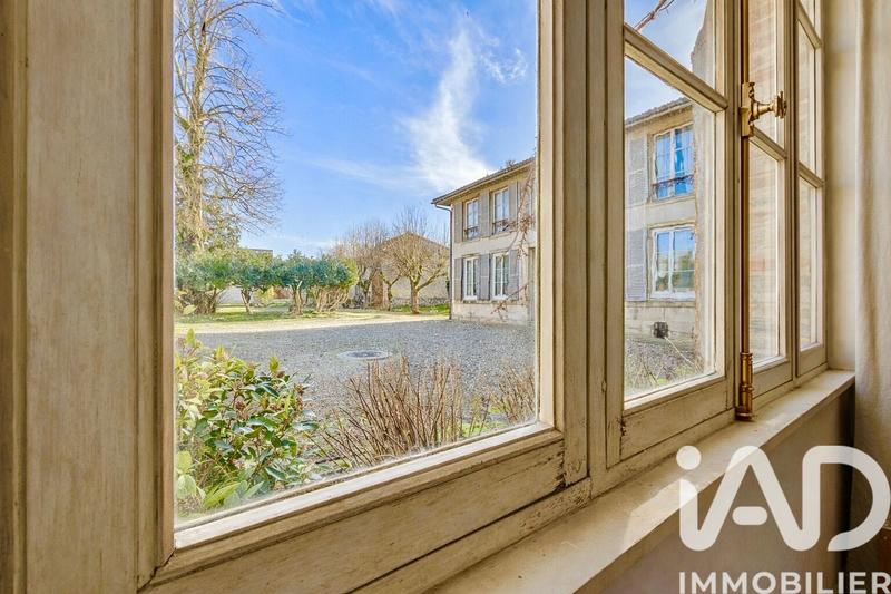 Maison - 320 m² - 14 pièces