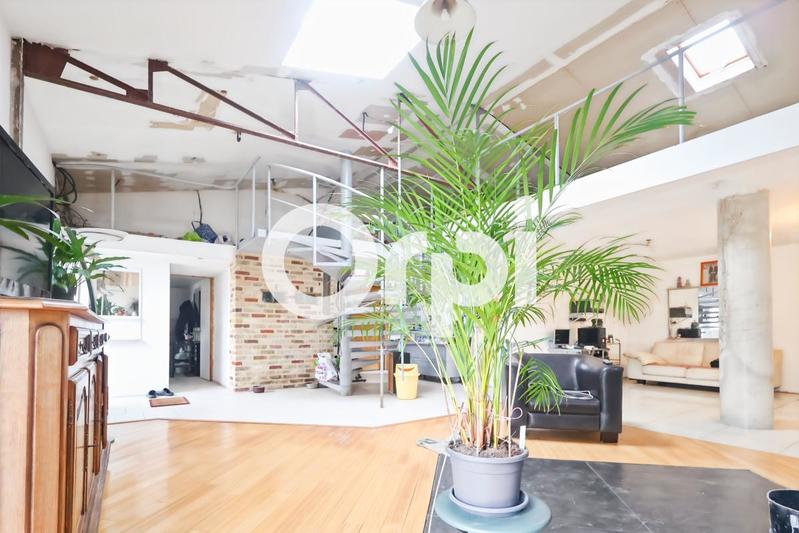 Maison - 144 m² - 5 pièces