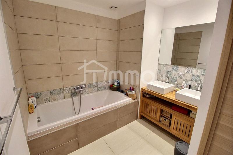 Appartement - 73 m² - 3 pièces