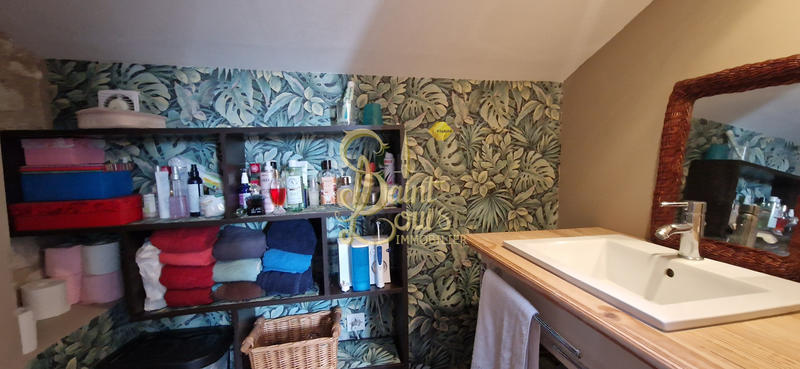 Maison - 265 m² - 8 pièces