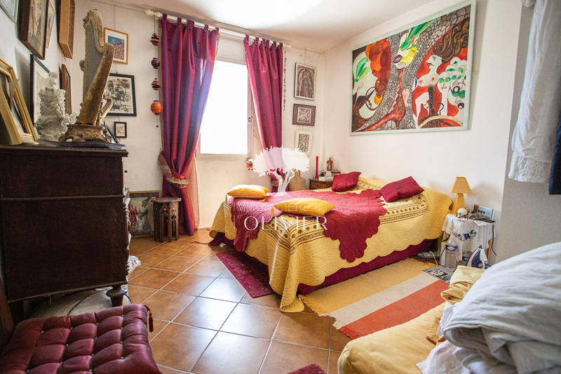 Propriété - 270 m² - 7 pièces