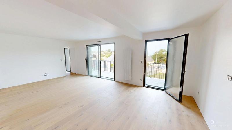 Appartement - 98 m² - 4 pièces