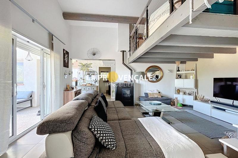 Maison - 163 m² - 6 pièces