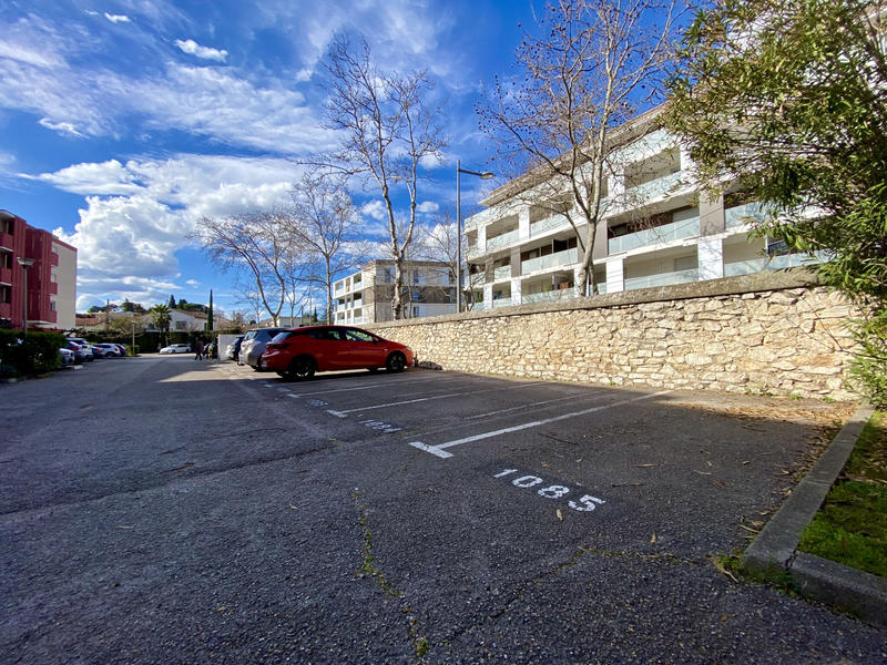 Appartement - 140 m² - 5 pièces