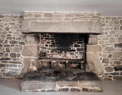 Maison en pierre - 98 m² - 4 pièces