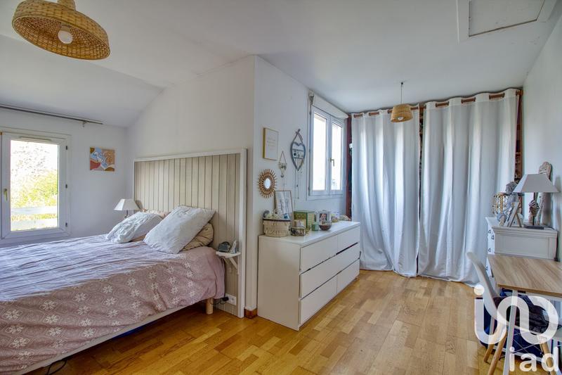 Maison - 96 m² - 4 pièces