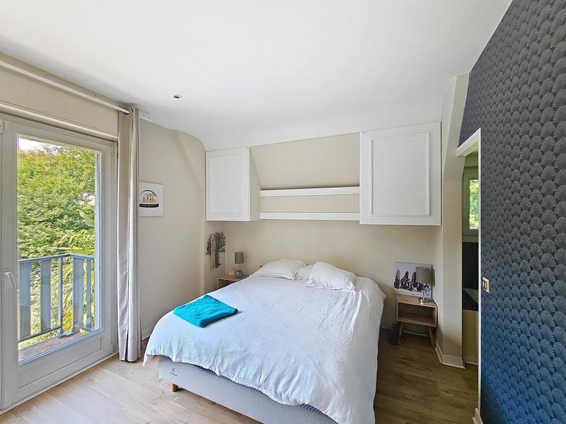 Villa - 190 m² - 7 pièces