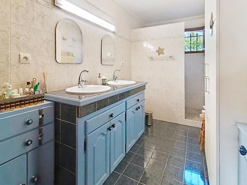 Villa - 100 m² - 4 pièces