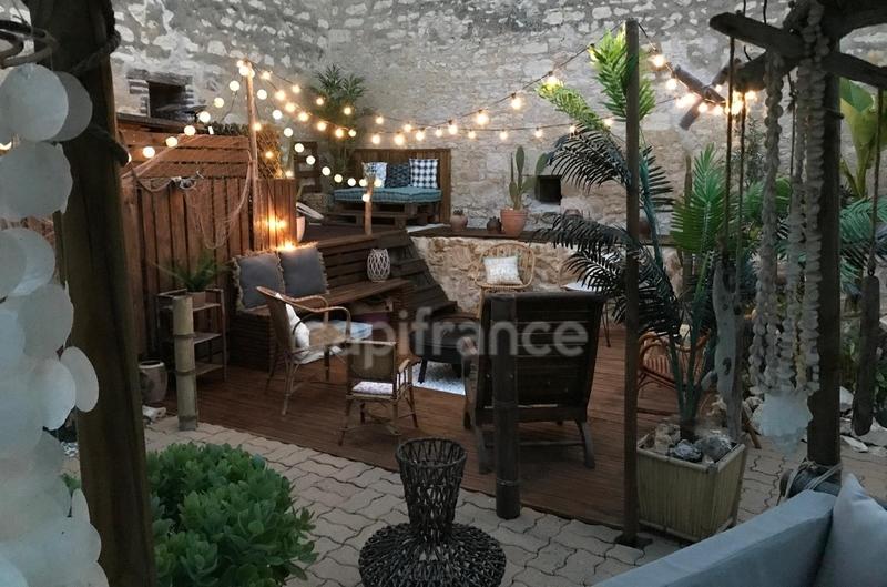 Maison - 174 m² - 11 pièces