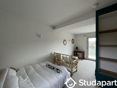 Chambre - 25 m² - 1 pièce