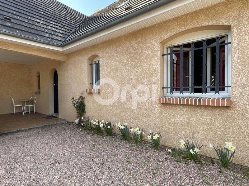 Maison - 181 m² - 6 pièces