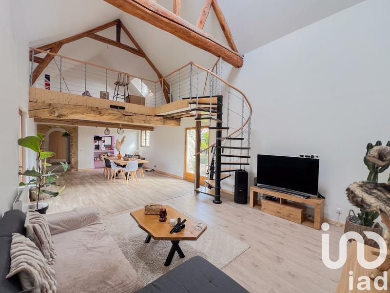 Maison - 180 m² - 6 pièces