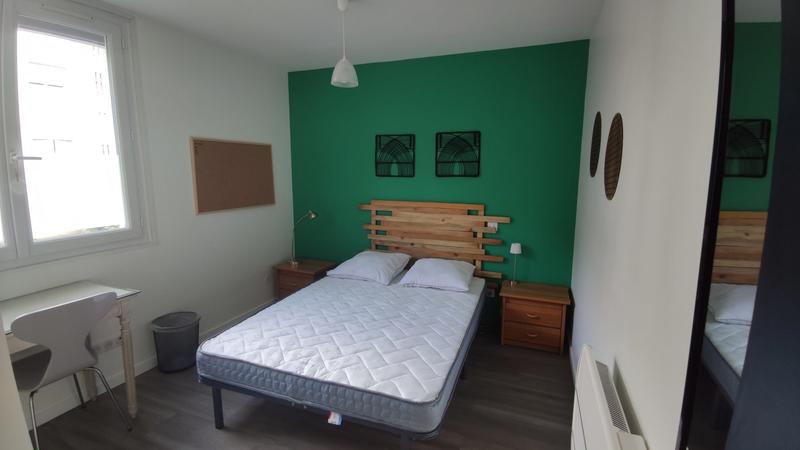 Appartement - 79 m² - 5 pièces