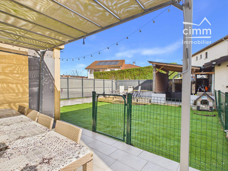 Maison - 85 m² - 4 pièces