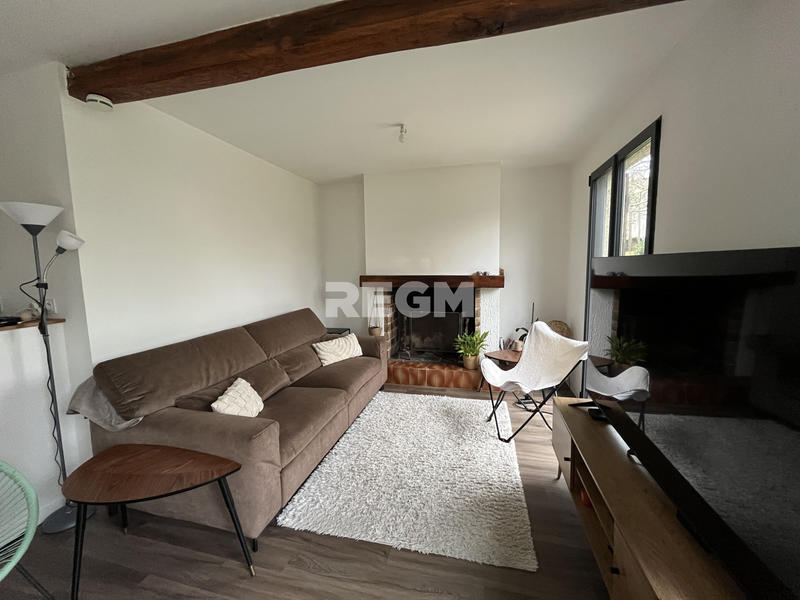 Maison - 95 m² - 4 pièces