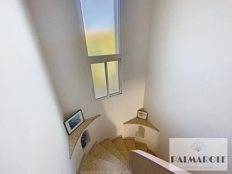 Maison - 151 m² - 6 pièces