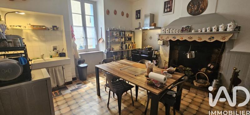 Maison - 190 m² - 6 pièces