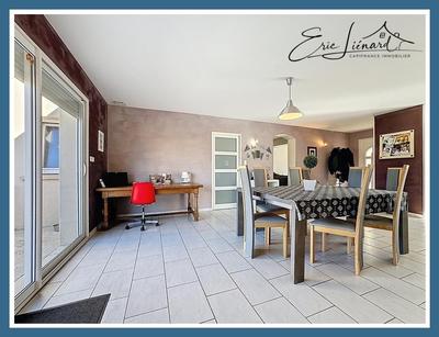 Maison - 190 m² - 8 pièces