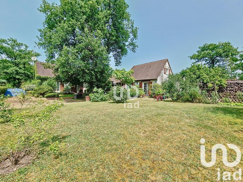 Maison - 180 m² - 8 pièces