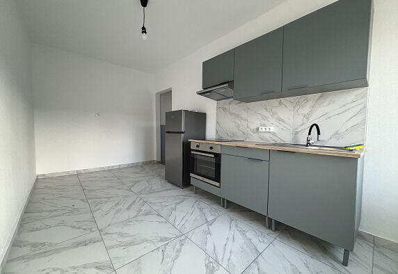 Appartement - 90 m² - 4 pièces