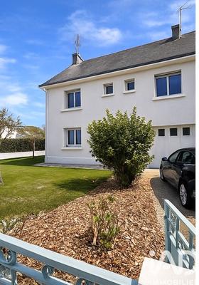 Maison de ville - 200 m² - 7 pièces