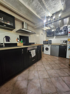 Maison - 90 m² - 5 pièces