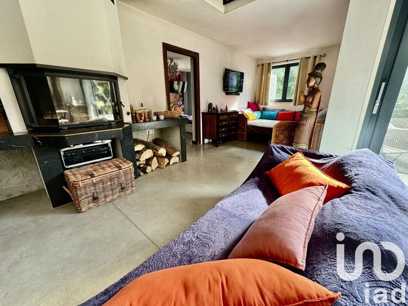 Maison - 350 m² - 9 pièces