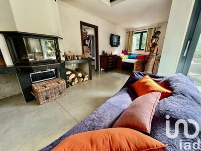 Maison - 350 m² - 9 pièces