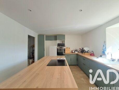 Maison - 142 m² - 6 pièces