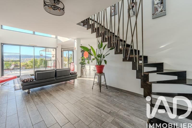 Maison de maîtres - 133 m² - 4 pièces