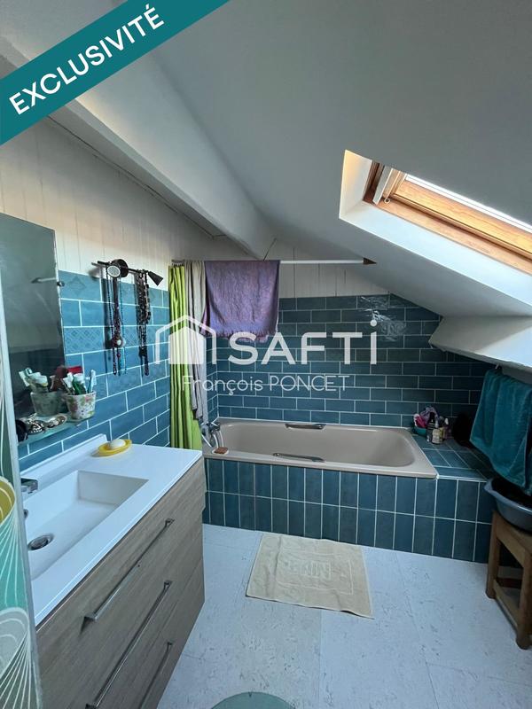 Maison - 100 m² - 6 pièces