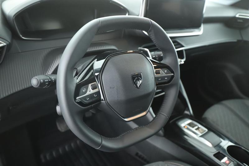 Peugeot 208 1.2 Hybrid Allure e-Dcs6 100 ch