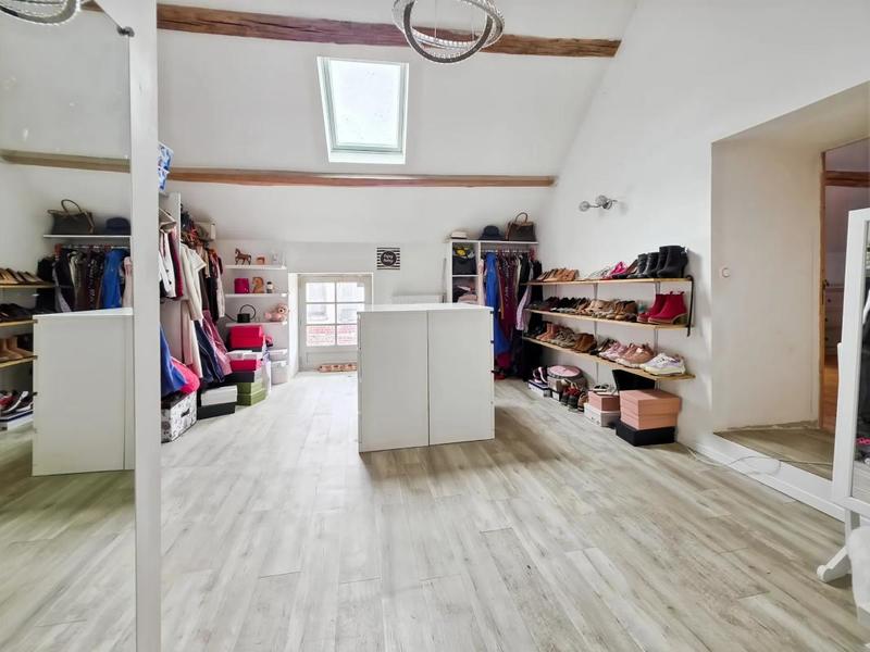 Maison de domaine équestre - 220 m² - 8 pièces