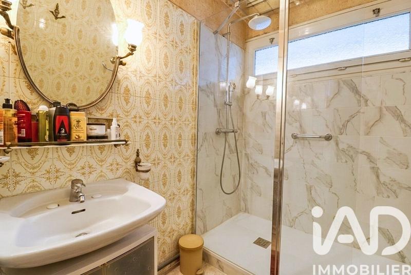 Appartement - 85 m² - 5 pièces