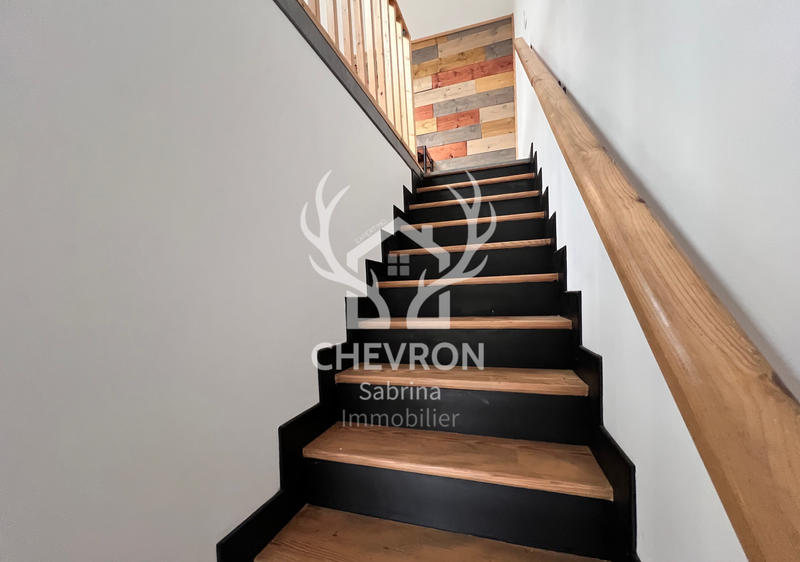 Maison - 99 m² - 4 pièces