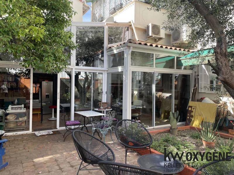 Appartement - 164 m² - 4 pièces