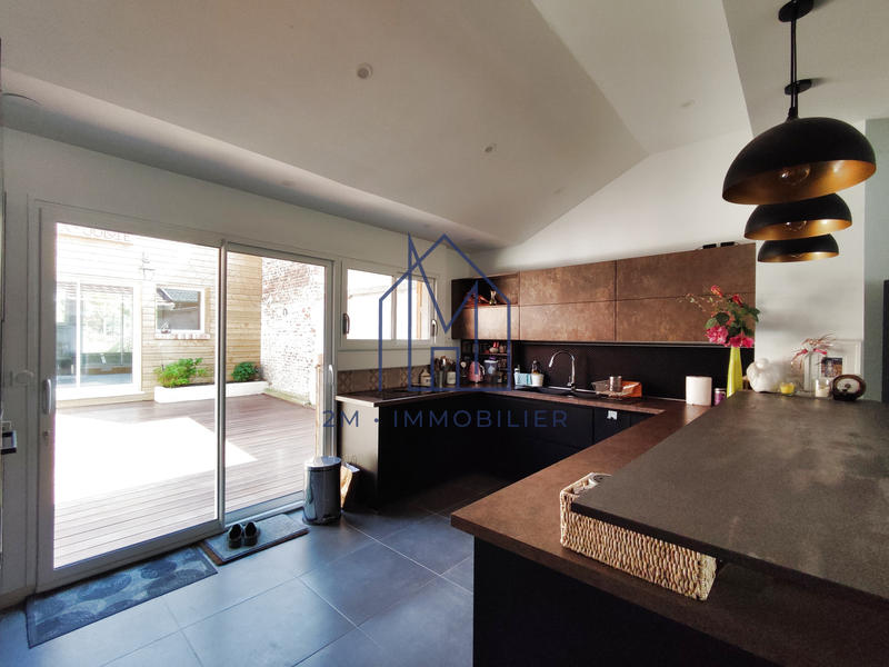 Maison - 155 m² - 6 pièces