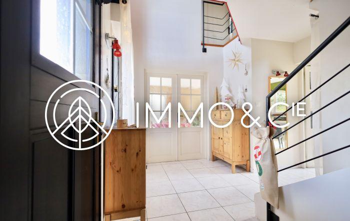 Maison - 192 m² - 6 pièces