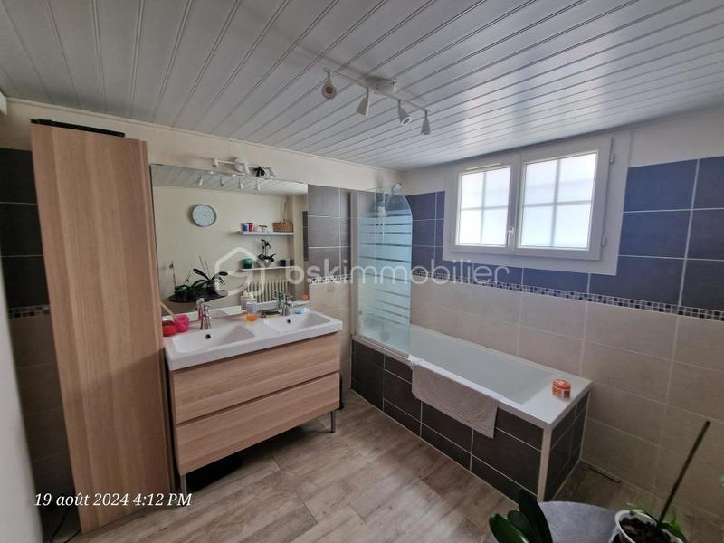 Longère - 213 m² - 6 pièces