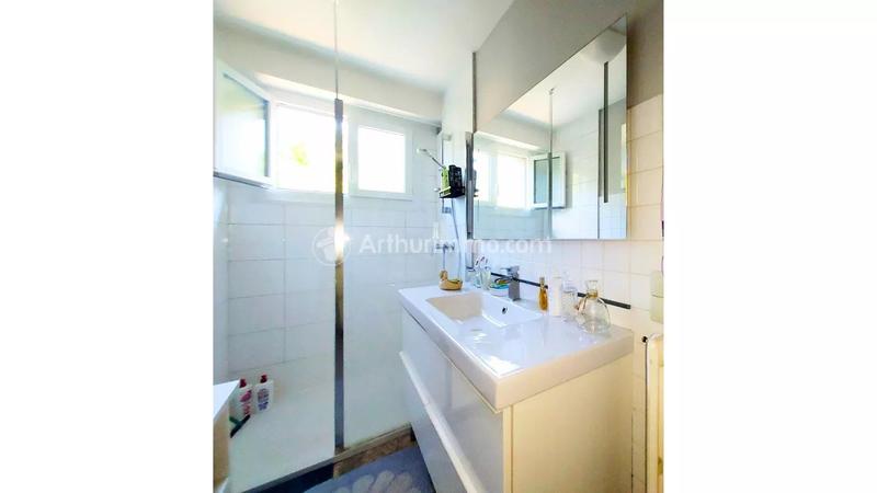 Appartement - 90 m² - 4 pièces