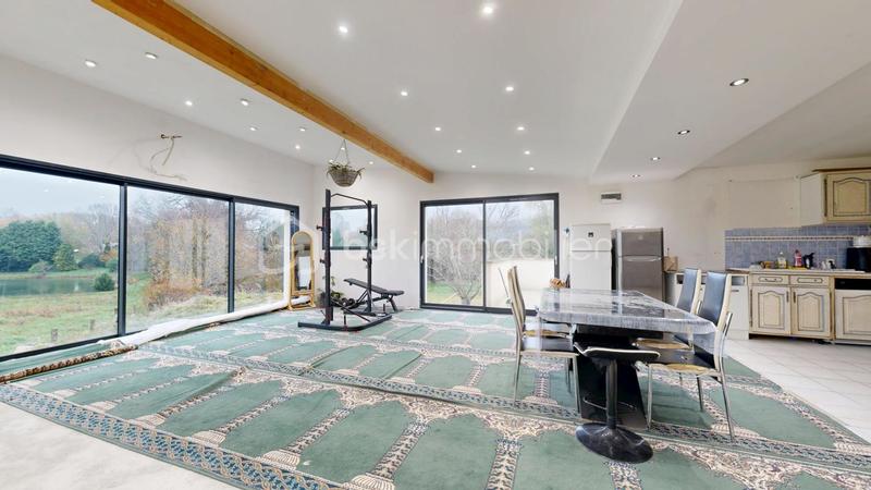 Maison - 157 m² - 6 pièces