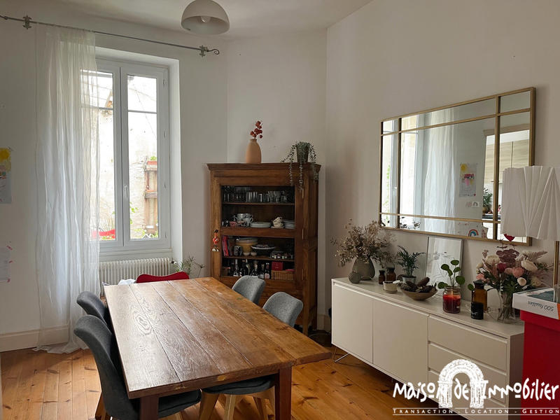 Maison - 85 m² - 5 pièces