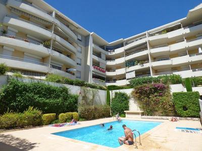 Appartement - 104 m² - 4 pièces