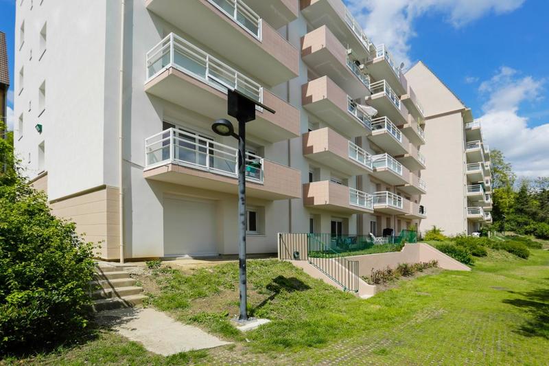 Appartement - 76 m² - 4 pièces