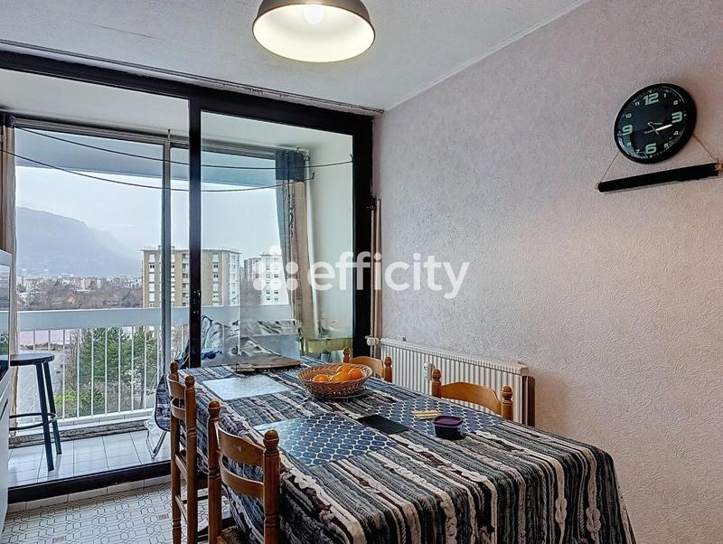 Appartement - 92 m² - 4 pièces