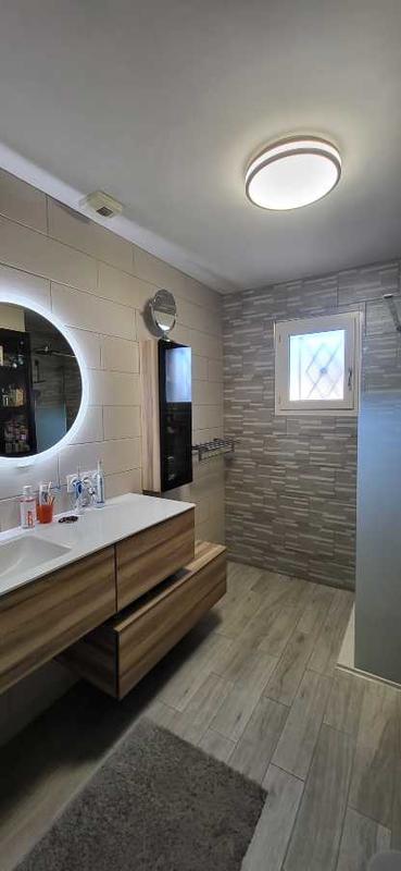 Maison - 94 m² - 5 pièces