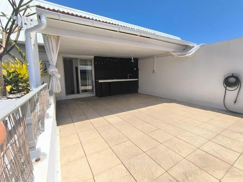 Duplex - 90 m² - 5 pièces