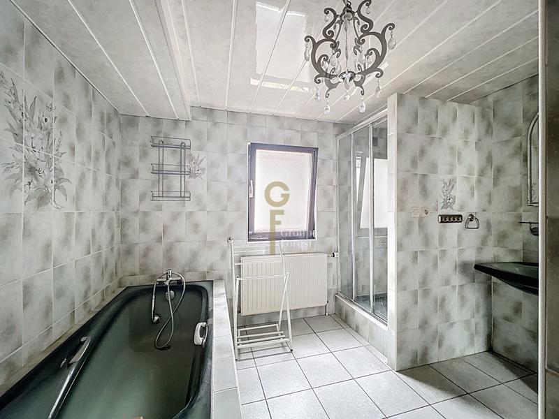 Maison - 169 m² - 6 pièces