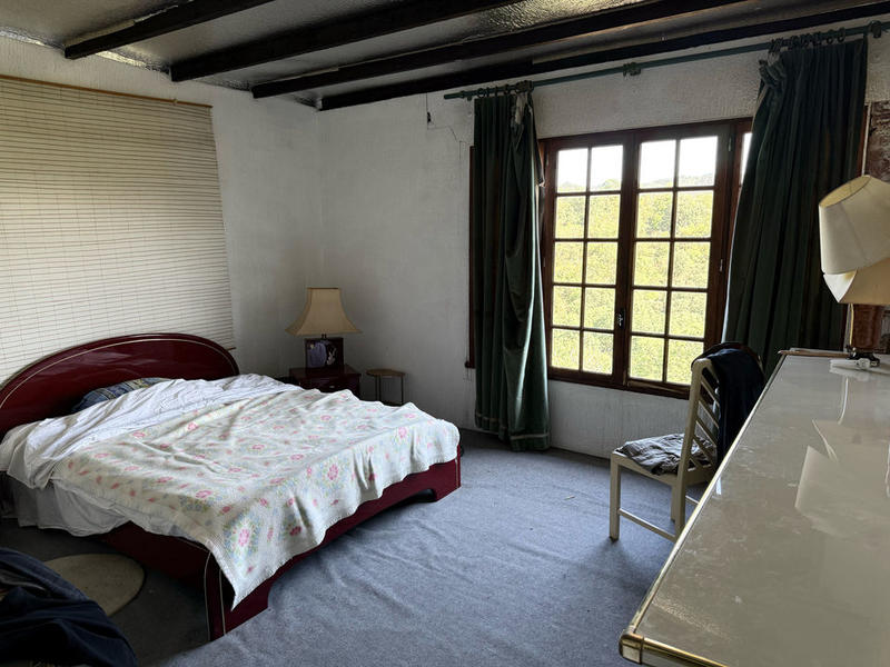 Maison - 234 m² - 4 pièces