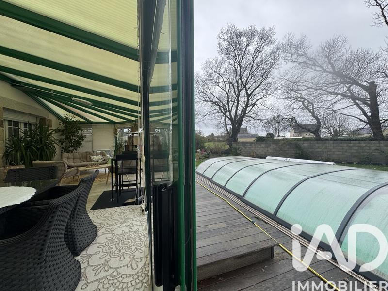 Maison - 217 m² - 7 pièces